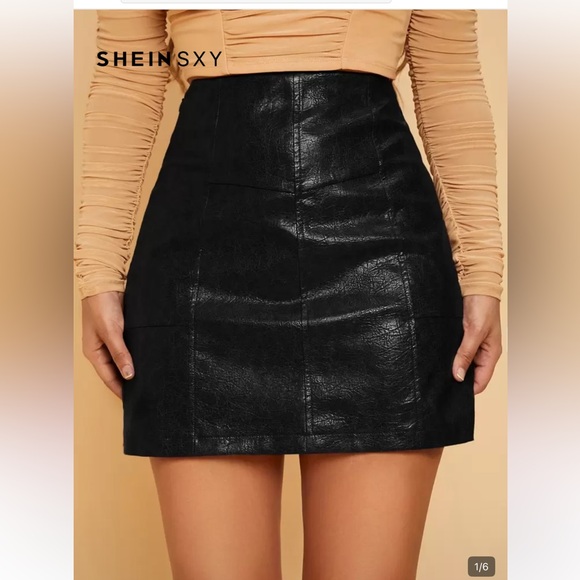 SHEIN Black Faux Leather Mini Skirt - Picture 2 of 11